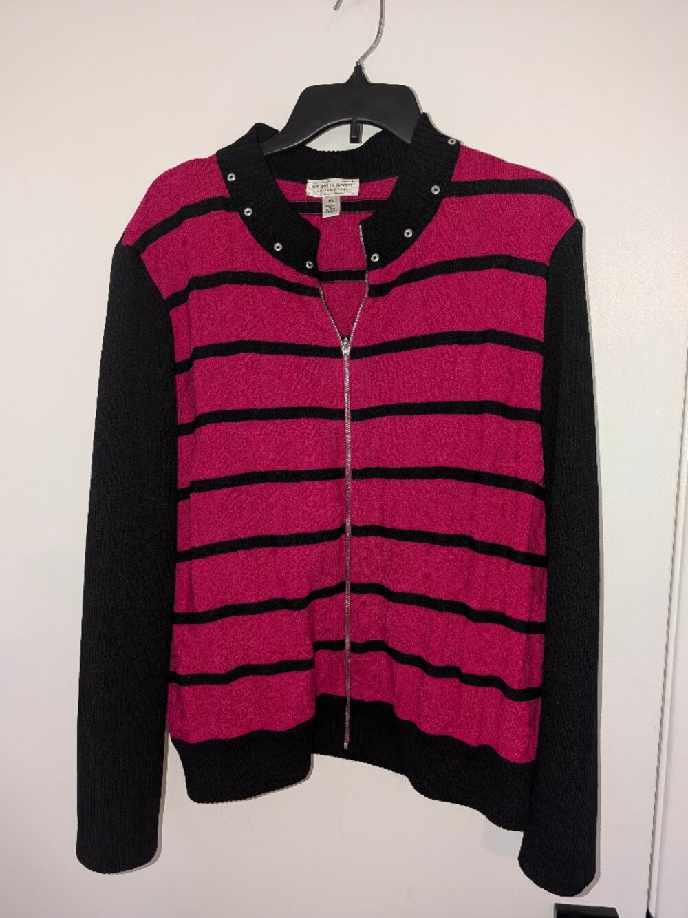 St. John Knit Sport Long Sleeve Sweater Size XL  Hot Pink